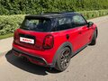2021 Mini Hatch Cooper S III (F55/F56) Рестайлинг 2, красный, 2675000 рублей - вид 8
