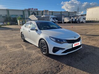 2019 Kia Optima IV Рестайлинг, белый, 1750000 рублей, вид 4