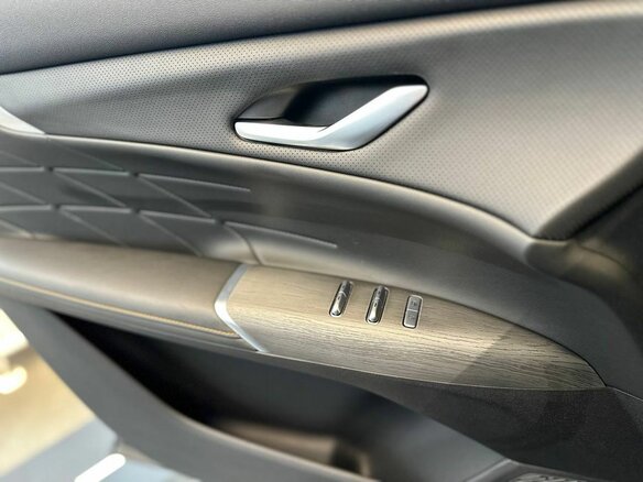 2025 Changan CS75 Plus IV, чёрный - вид 13
