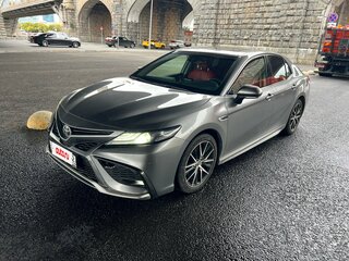 2022 Toyota Camry US Market VIII (XV70) Рестайлинг, серый, 3700000 рублей, вид 1