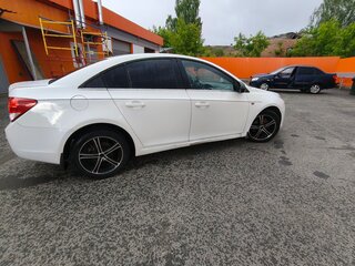 2012 Chevrolet Cruze I, белый, 570000 рублей, вид 2