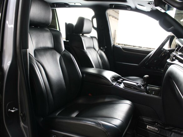 2018 Lexus LX 570 III Рестайлинг 2, серый, 7330000 рублей - вид 7