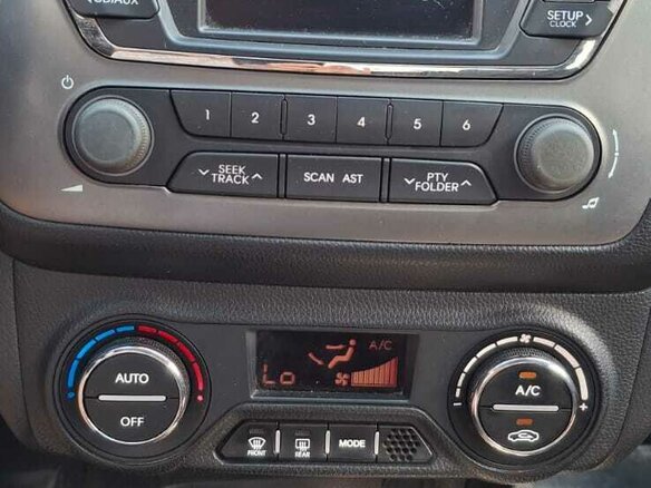 2012 Kia Rio 4-speed III, красный, 640000 рублей - вид 19