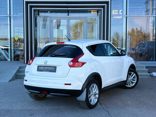 2013 Nissan Juke I, белый, 990000 рублей, вид 4
