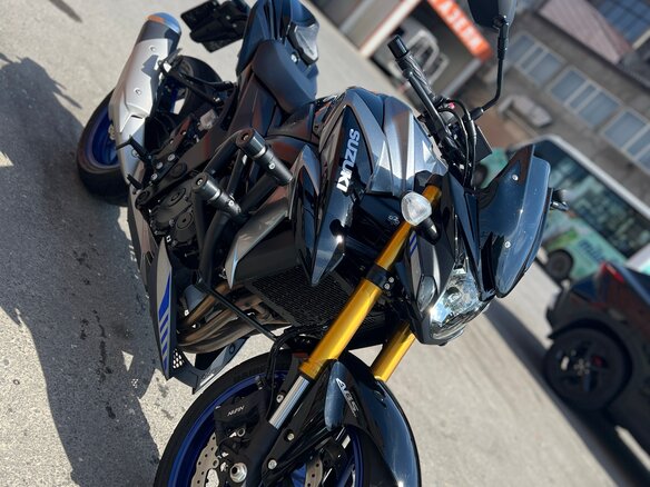 2023 Suzuki GSX-S 750, чёрный, 1000000 рублей - вид 6