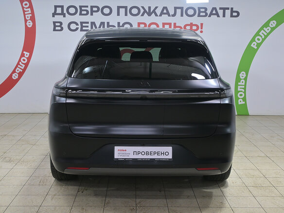 2024 Li Auto (Lixiang) L6 I, чёрный - вид 4