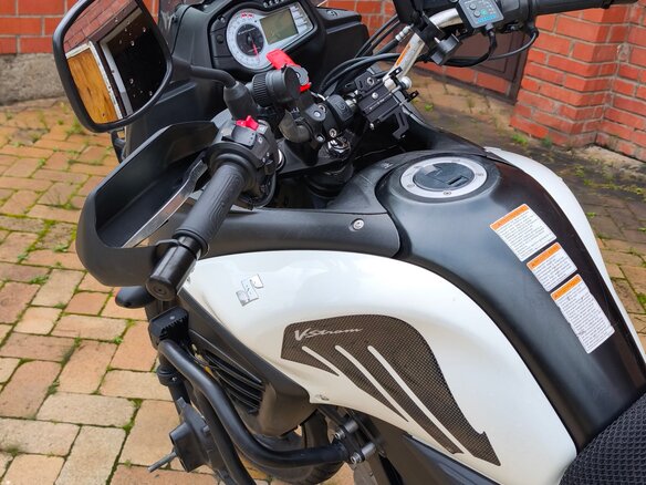 2012 Suzuki V-Strom DL 650, белый - вид 21