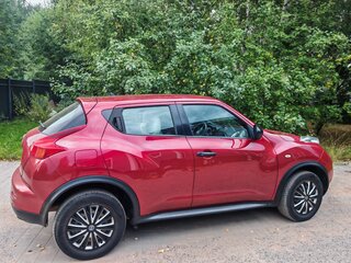 2013 Nissan Juke I, красный, 970000 рублей, вид 3