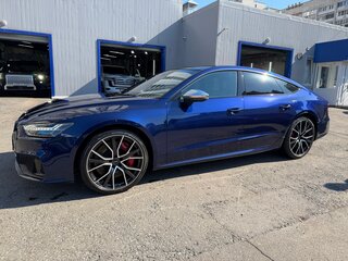 2020 Audi S7 II (4K), синий, 6750000 рублей, вид 1