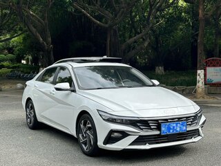 2023 Hyundai Elantra VII (CN7) Рестайлинг, белый, 1577700 рублей, вид 3
