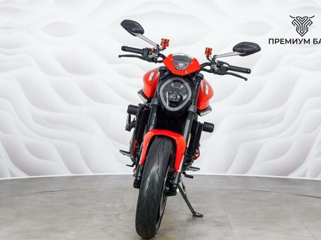 2021 Ducati Monster 937, красный, 812000 рублей, вид 4