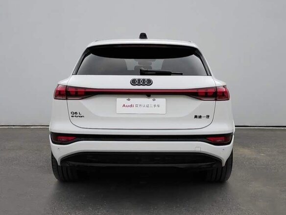 2025 Audi Q6L e-tron, белый, 6200000 рублей - вид 4