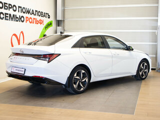 2022 Hyundai Elantra VII (CN7), белый, 2149000 рублей, вид 4
