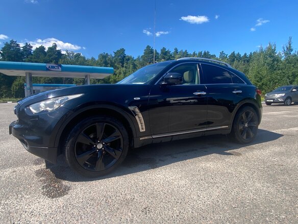 2009 Infiniti FX35 II (S51), чёрный, 1400000 рублей - вид 1