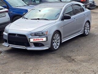 2012 Mitsubishi Lancer X Рестайлинг, серебристый, 900000 рублей, вид 1