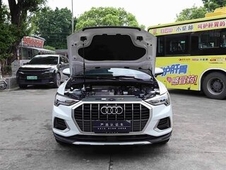 2023 Audi Q3 35 TFSI II (F3), белый, 2370000 рублей, вид 2