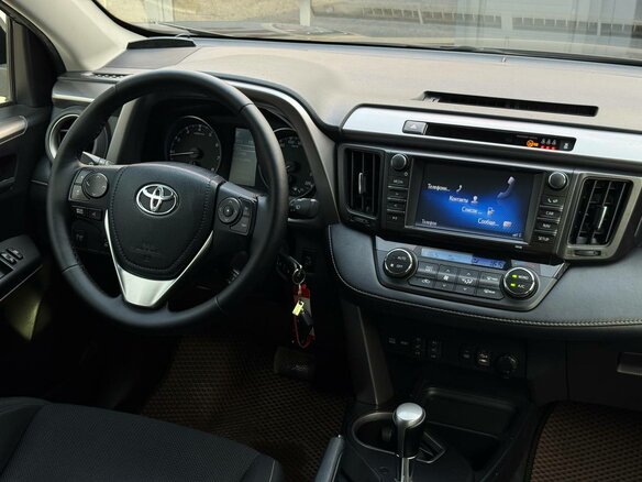2017 Toyota RAV4 IV (XA40) Рестайлинг, коричневый - вид 14