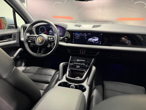 2024 Porsche Cayenne III Рестайлинг, серебристый, 13900000 рублей - вид 28