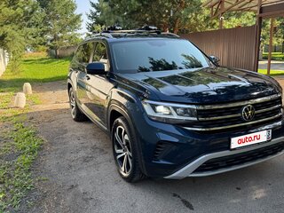 2021 Volkswagen Teramont I Рестайлинг, синий, 3900000 рублей, вид 5