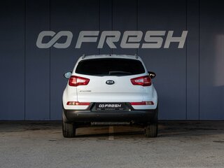 2013 Kia Sportage III, белый, 1750000 рублей, вид 4
