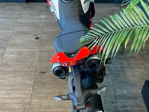 2022 Ducati Hypermotard, красный, 1300000 рублей - вид 12