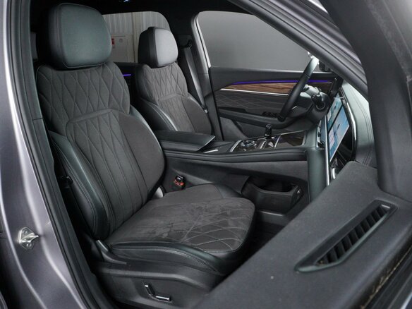 2025 Geely Xingyue L I Рестайлинг, серый, 3430000 рублей - вид 7