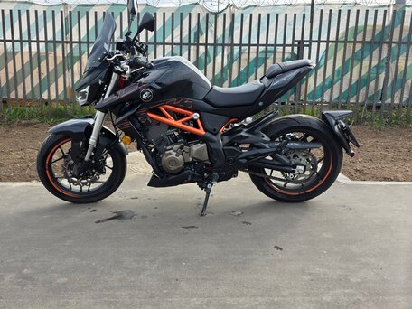 2026 QJMotor SRK 400, чёрный, 450000 рублей, вид 2