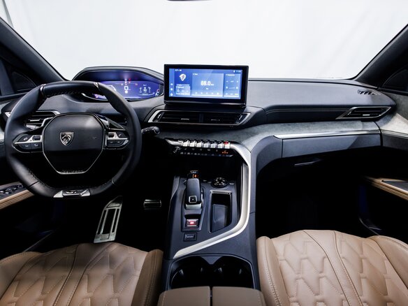 2024 Peugeot 5008 II Рестайлинг, белый, 4534000 рублей - вид 26