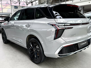 2024 Hongqi HS3, серый, 2800000 рублей, вид 4