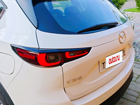 2025 Mazda CX-5 II Рестайлинг, белый, 3320000 рублей - вид 5