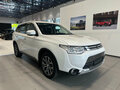 2014 Mitsubishi Outlander III Рестайлинг, белый, 1570000 рублей - вид 2
