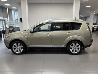 2007 Mitsubishi Outlander II, бежевый, 1115000 рублей, вид 2