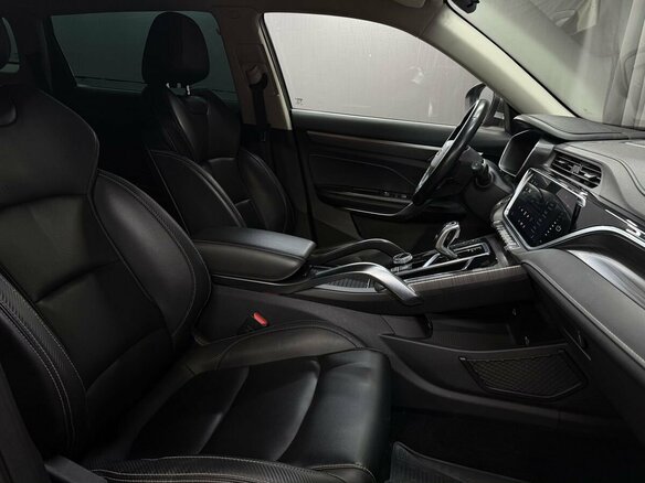 2023 Geely Atlas Pro, серый, 1599900 рублей - вид 10