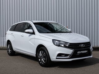 2018 Lada (ВАЗ) Vesta SW I, белый, 989000 рублей, вид 1