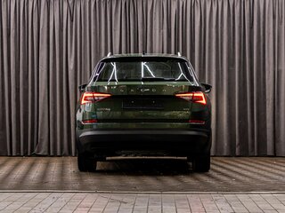 2019 Skoda Kodiaq I, зелёный, 2395000 рублей, вид 5