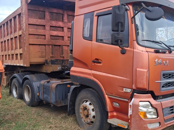 2012 Dongfeng DFH 4251, оранжевый, 3000000 рублей - вид 1