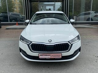 2021 Skoda Octavia IV (A8), белый, 1935000 рублей, вид 5