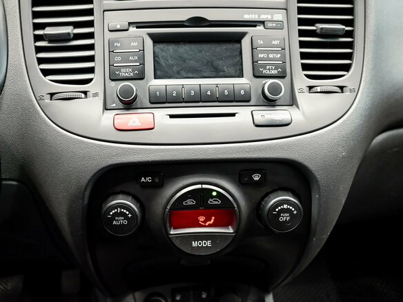2010 Kia Rio II Рестайлинг, серый, 370000 рублей - вид 14