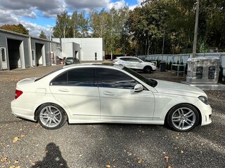 2011 Mercedes-Benz C-Класс 300 III (W204) Рестайлинг, белый, 1850000 рублей, вид 3