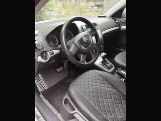 2012 Skoda Octavia II (A5) Рестайлинг, белый, 1130000 рублей, вид 4