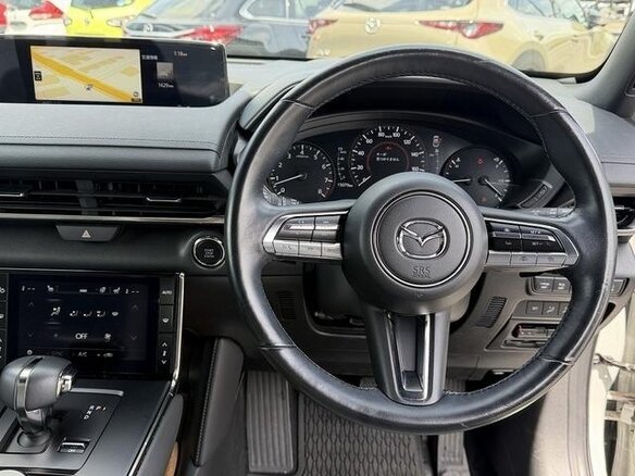 2022 Mazda MX-30 I, белый, 3300000 рублей - вид 15