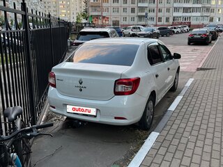 2014 Renault Logan II, белый, 650000 рублей, вид 5