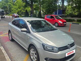 2013 Volkswagen Polo V, серебристый, 795000 рублей, вид 3