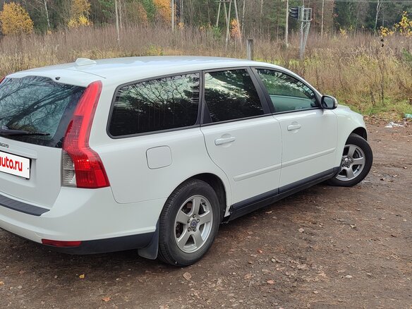 2008 Volvo V50 I Рестайлинг, белый, 415000 рублей - вид 1