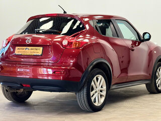 2011 Nissan Juke I, красный, 860000 рублей, вид 4