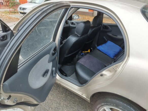 2007 Daewoo Lanos, бежевый - вид 15