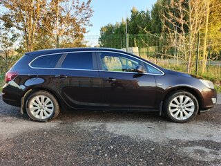 2011 Opel Astra J, коричневый, 695000 рублей, вид 4