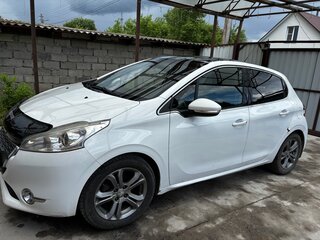 2013 Peugeot 208 I, белый, 549000 рублей, вид 5