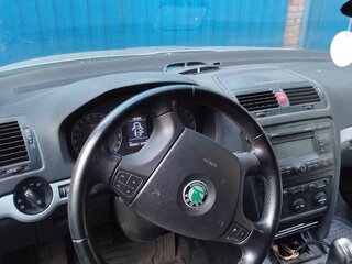 2008 Skoda Octavia II (A5), серый, 350000 рублей, вид 2