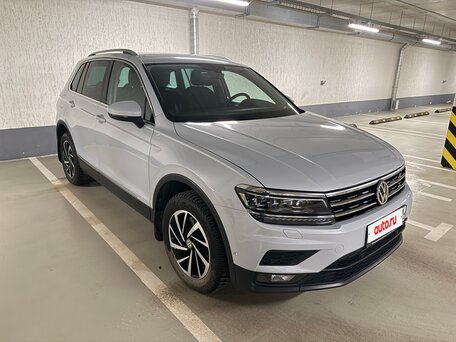 2018 Volkswagen Tiguan II, белый, 2200000 рублей, вид 2